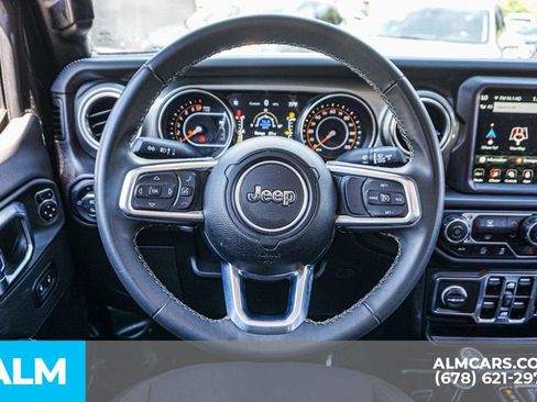 Used 2023 Jeep Gladiator Overland image 28