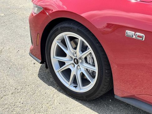 Used 2024 Ford Mustang GT Premium RWD image 8