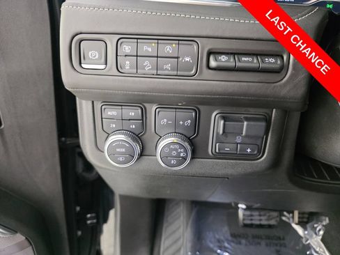 Used 2024 GMC Yukon Denali Ultimate AWD/4WD image 26