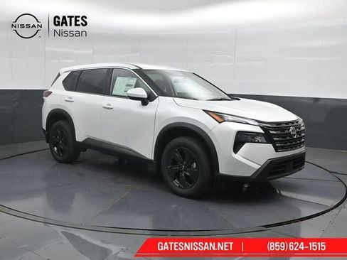 New 2026 Nissan Rogue SV w/ Cold Weather Package AWD/4WD image 4