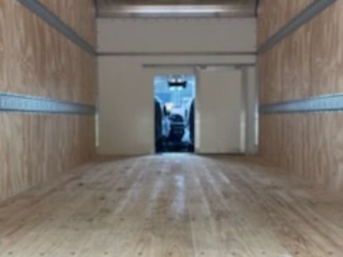 Used 2024 RAM ProMaster 3500 w/ Convenience Group FWD image 6