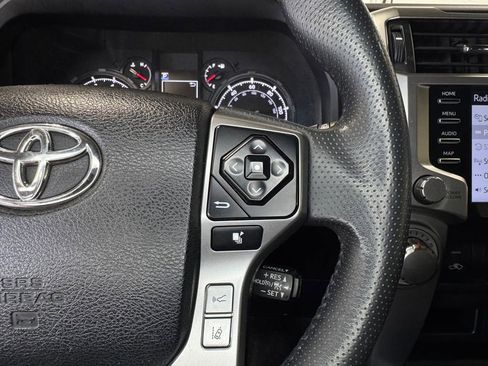 Used 2021 Toyota 4Runner SR5 AWD/4WD image 16