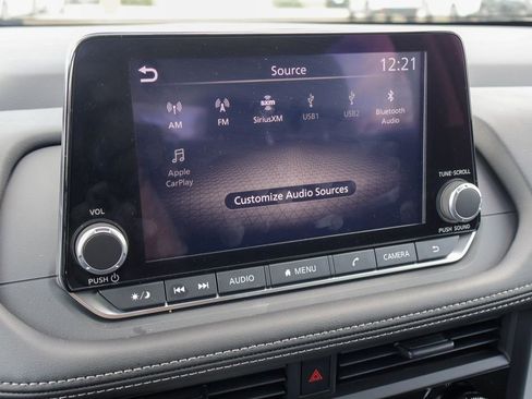 Certified 2025 Nissan Rogue S image 3