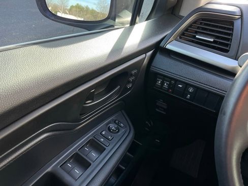 Certified 2024 Honda Odyssey EX-L image 23