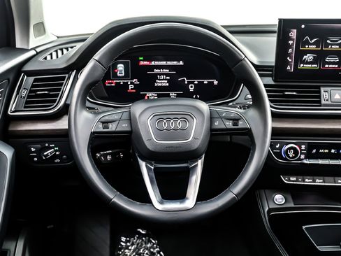 Used 2023 Audi Q5 2.0T Premium Plus w/ Premium Plus Package image 18