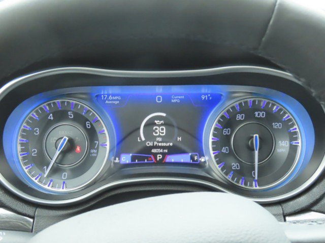 Used 2022 Chrysler 300 Touring L RWD image 26