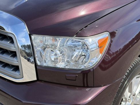 Used 2016 Toyota Sequoia Limited w/ Safety & Convenience Package image 47