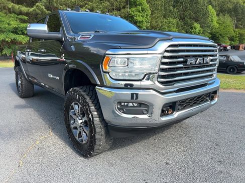 Used 2022 RAM 2500 Limited AWD/4WD image 3