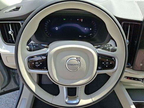 New 2026 Volvo XC60 B5 Ultra w/ Protection Package Premier image 14