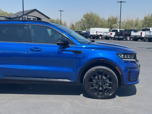 Used 2022 Kia Sorento SX AWD/4WD image 4