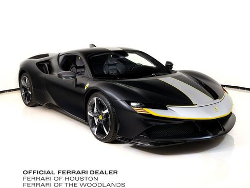 Certified 2022 Ferrari SF90 Stradale AWD/4WD image 1