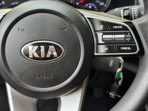 Used 2021 Kia Forte LXS FWD image 20