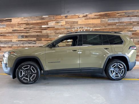 New 2026 Jeep Cherokee Laredo AWD/4WD image 18