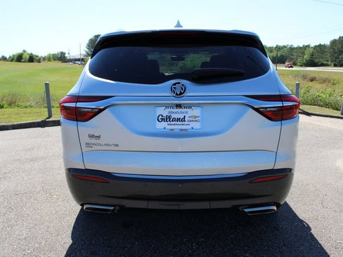 Used 2020 Buick Enclave Essence AWD/4WD image 21