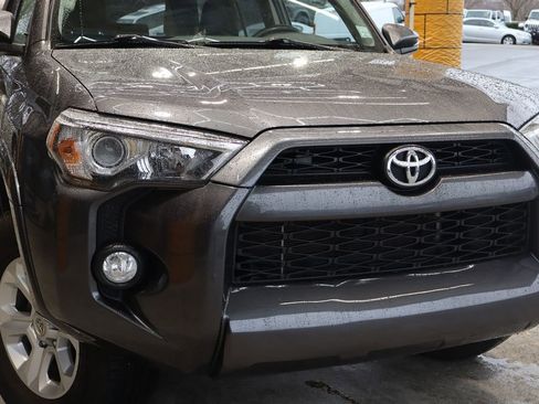 Used 2018 Toyota 4Runner SR5 Premium image 47
