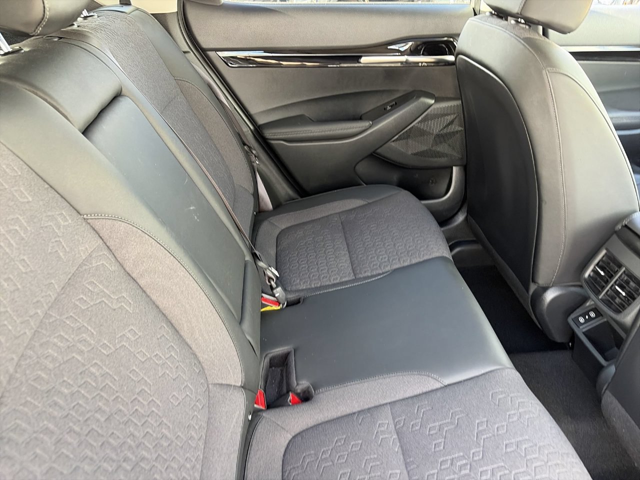 Certified 2026 Kia Seltos S FWD image 12