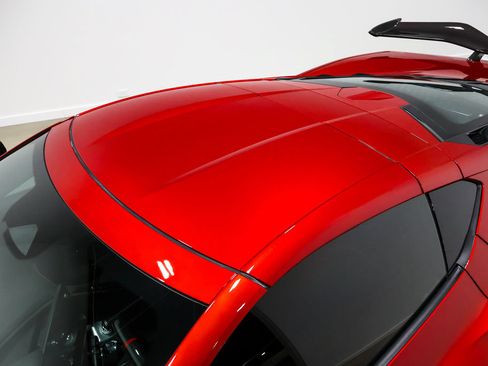 Used 2025 Chevrolet Corvette Z06 w/ Z07 Performance Package RWD image 35