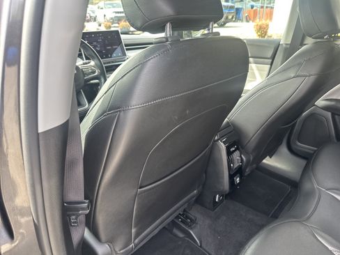 Used 2022 Jeep Compass Limited image 19