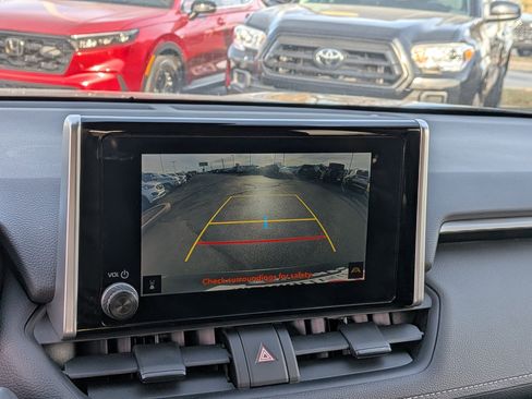 Used 2023 Toyota RAV4 XLE image 32