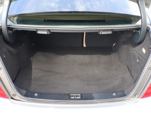 Used 2013 Mercedes-Benz C 250 Sport image 14