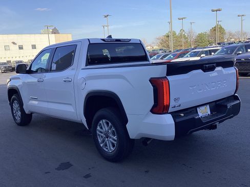 New 2026 Toyota Tundra SR5 image 3