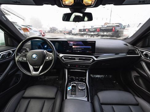Used 2024 BMW i4 xDrive40i image 24