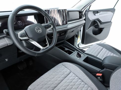 New 2026 Volkswagen Tiguan S image 19