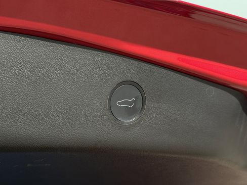 Used 2022 Tesla Model 3 Long Range image 32