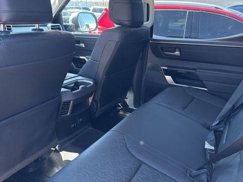 Used 2023 Toyota Tundra Limited image 9