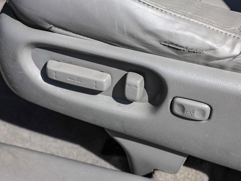 Used 2011 Honda CR-V EX-L image 11