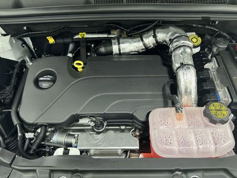 Used 2022 Buick Encore Preferred w/ Safety Package image 24