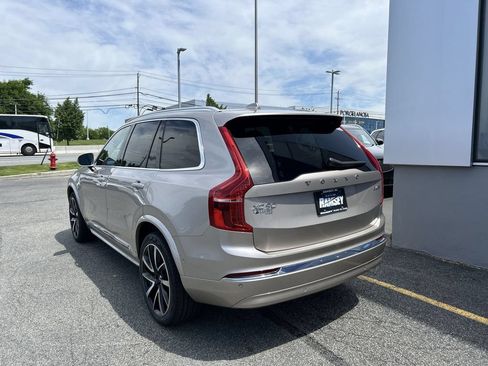 Used 2023 Volvo XC90 B6 Plus AWD/4WD image 6
