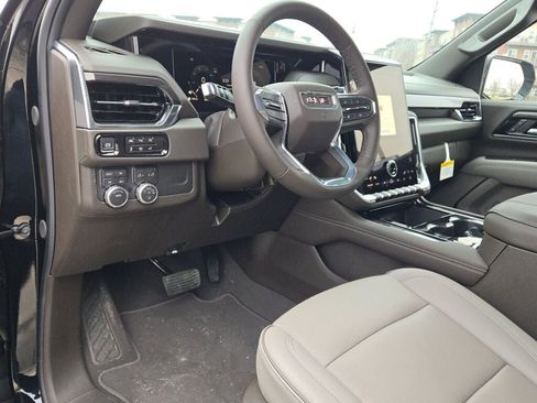 New 2026 GMC Yukon Elevation image 24