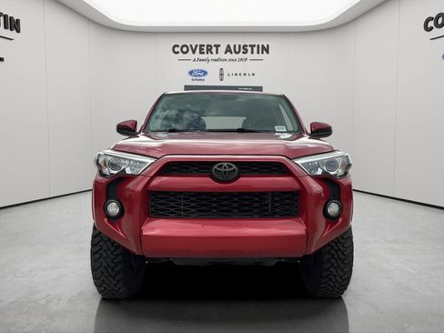 Used 2016 Toyota 4Runner SR5 AWD/4WD image 7