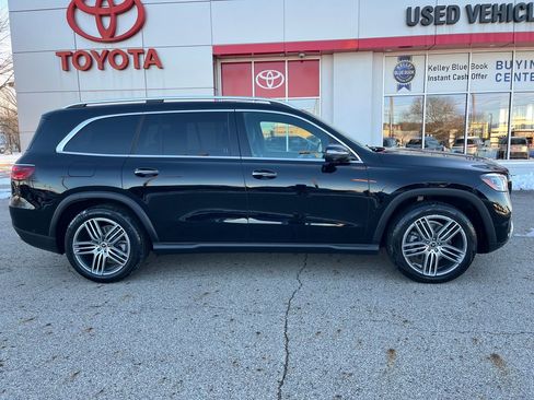 Used 2024 Mercedes-Benz GLS 450 4MATIC image 6