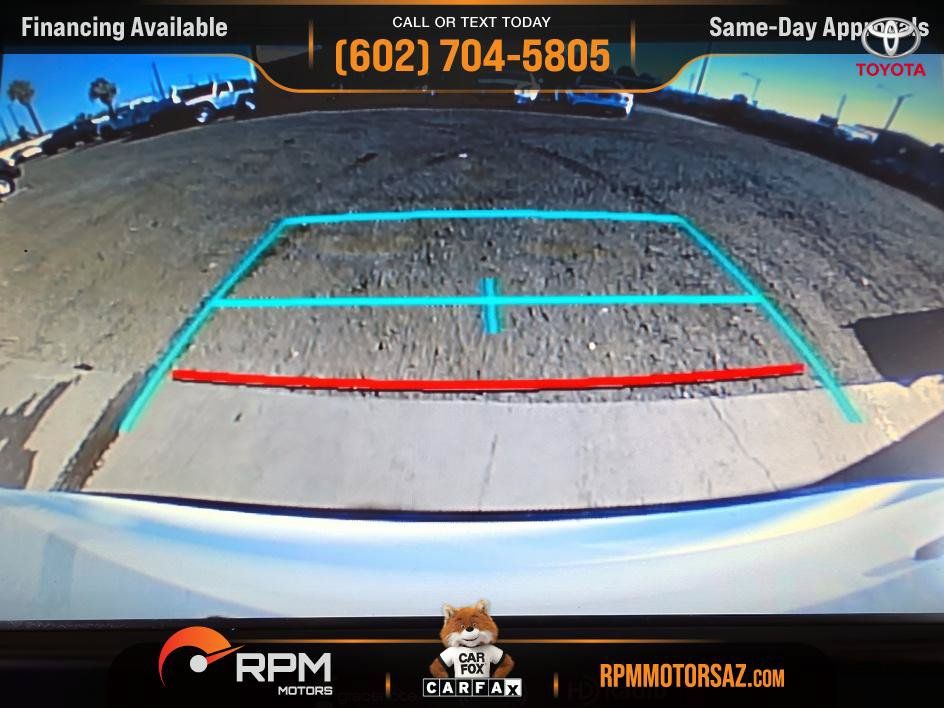 Used 2017 Toyota Highlander XLE w/ Carpet Mat Package FWD image 15