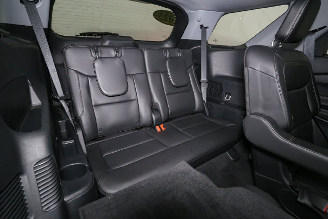 Used 2023 Ford Explorer XLT w/ Equipment Group 202A AWD/4WD image 20