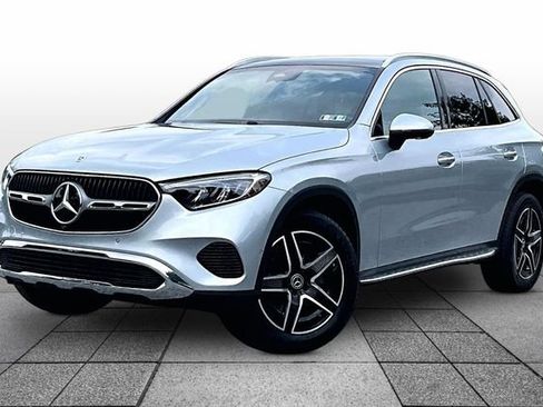 Certified 2026 Mercedes-Benz GLC 300 4MATIC image 4