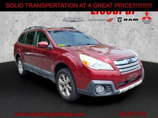 Used 2013 Subaru Outback 3.6R Limited w/ Moonroof Pkg AWD/4WD video 1