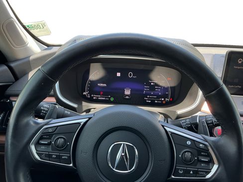 Used 2023 Acura MDX FWD w/ Technology Package image 12