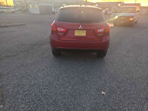 Used 2013 Mitsubishi Outlander Sport LE image 3