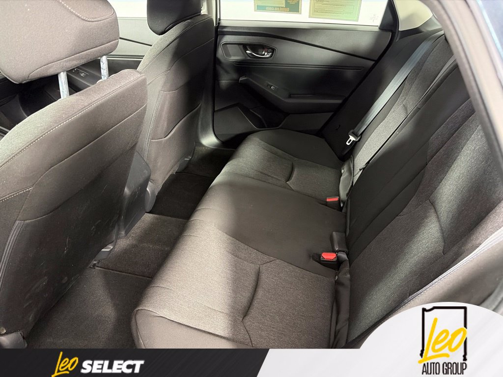 Used 2023 Honda Accord EX image 11