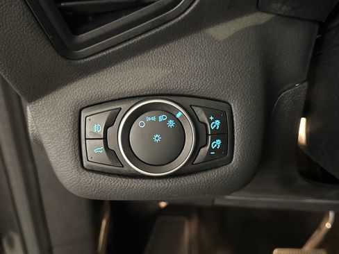 Certified 2017 Ford Escape SE w/ Equipment Group 201A FWD image 13