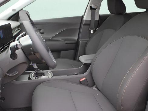 New 2026 Hyundai Kona SE FWD image 13