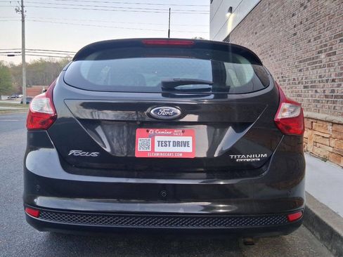 Used 2014 Ford Focus Titanium image 4
