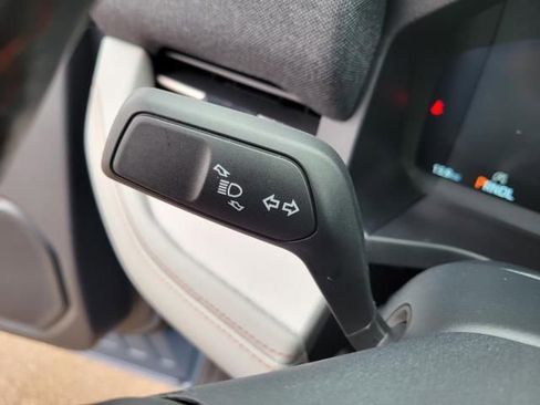 New 2025 Ford Explorer Active w/ Active Comfort Package image 19