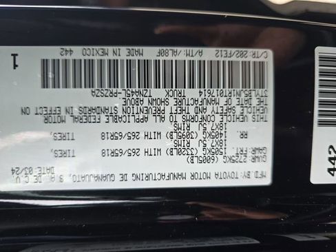 Used 2024 Toyota Tacoma TRD Sport image 34