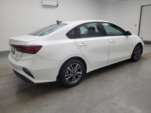 Used 2024 Kia Forte LXS image 10