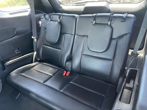 Used 2020 Ford Explorer ST w/ Premium Technology Package AWD/4WD image 23