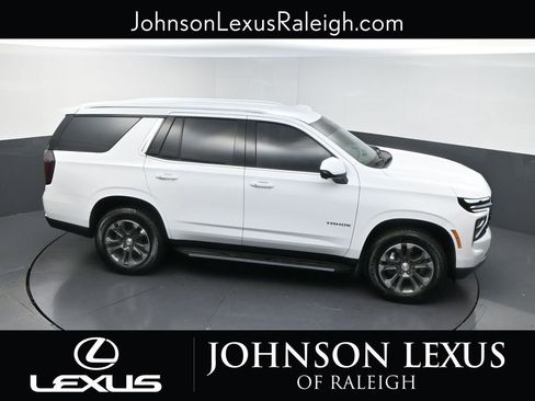 Used 2026 Chevrolet Tahoe LT RWD image 30